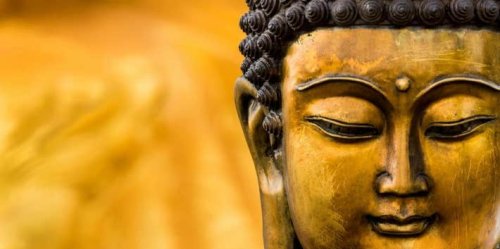 The 8 Practices Buddhists Use To Find Peace & Happiness