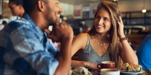 100 Great Questions And Things To Talk About On A First Date
