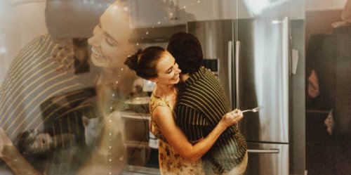 5 Uniquely Rare Habits Of The Happiest Couples