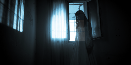 What Science & Quantum Physics Say About Whether Or Not Ghosts Are Real