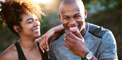 5 Tiny Things Annoyingly Happy Couples Do Differently