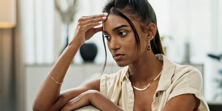 If You're An Actual Introvert, Psychology Says You'll Find These 8 Things Exhausting