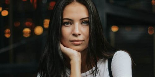 23 Quiet Ways People Act When They’re Falling in Love — Research Says #7 Is Spot-On