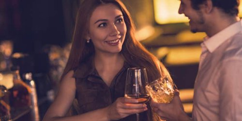 10 Very Good Reasons You Should Flirt With A Married Man