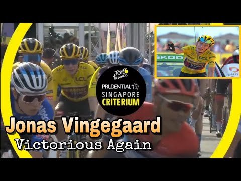 Watch Jonas Vingegaard win a clearly fake race in Singapore