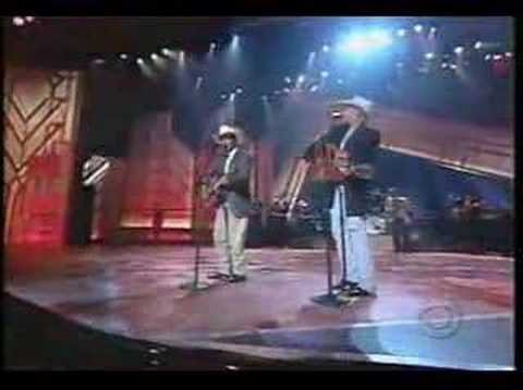 Looking Back At Alan Jackson & George Strait’s “F-You” To Country Radio With Their 1999 CMA Awards Performance Of “Murder On Music Row”