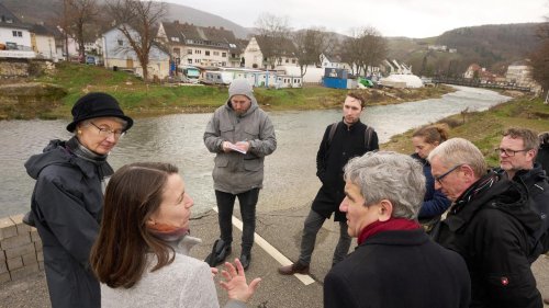 Nach Hochwasser: Bundesverfassungsgericht besucht Ahrtal
