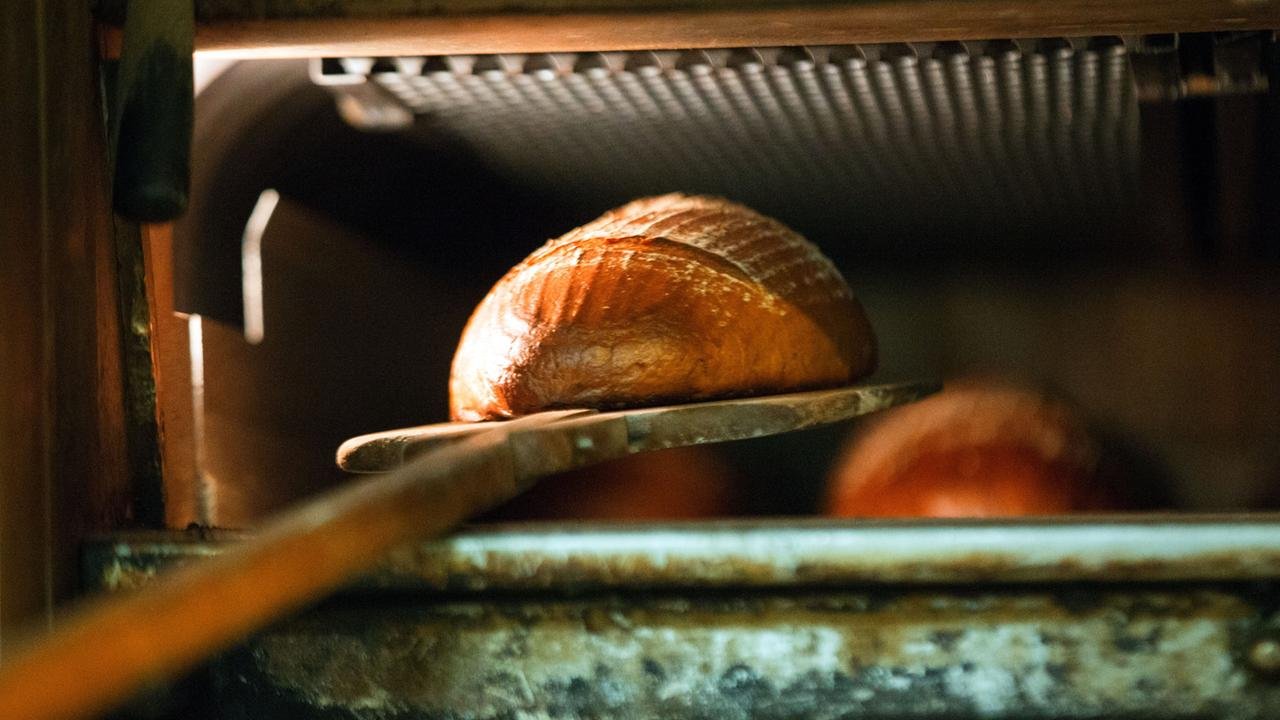 Künstliche Intelligenz im Job:Wie KI Nachtschichten beim Bäcker ersetzt