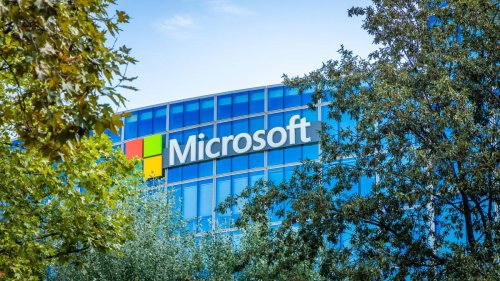 Microsoft is offering free AI skills training for everyone - how to sign up