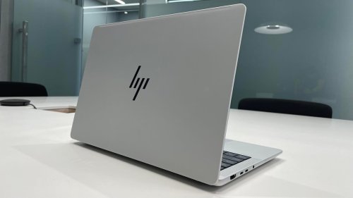 HP's new EliteBook is a beast in the office (and a breeze to commute with)