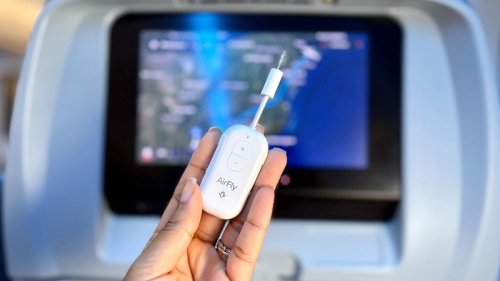My favorite wireless audio dongle for traveling just got a major connectivity upgrade
