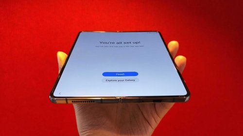 Does the Samsung Galaxy Fold 4 still have a crease? Yes, but we have good news