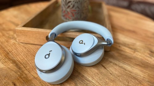 All aboard the Space One headphones: Quality features for a down-to-earth price