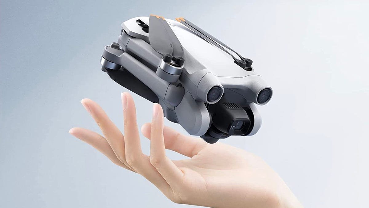 The 4 Best Drones Which Flying Camera is Right for You? Canada Today