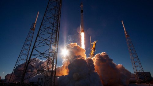 Elon Musk's internet from space: 60 new SpaceX satellites bring US service closer