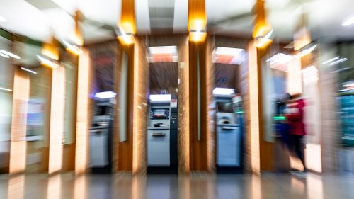 Bargeld: Sparkassen sichern trotz weniger Geldautomaten Versorgung zu