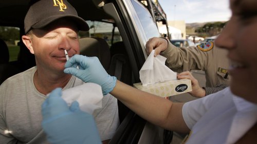 Corona-Impfung per Nasenspray: Schnief und Schluss