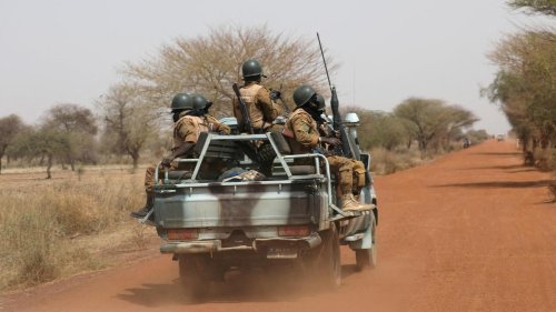 Burkina Faso: Etwa 50 Zivilisten bei Angriff getötet