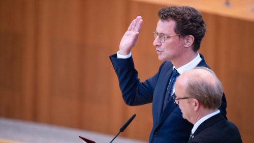 Nordrhein-Westfalen: Hendrik Wüst bleibt Ministerpräsident von NRW