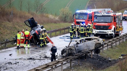 Bad Langensalza : Sieben Tote bei Autounfall