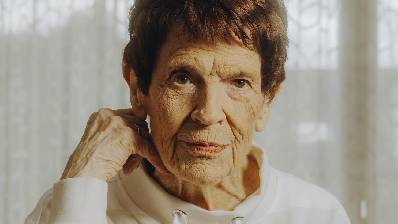 Rita Süssmuth: "Männer weinen heimlich! Ich sage, Gott sei Dank"