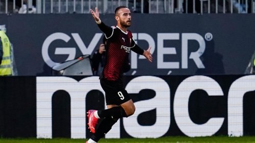 3. Fußball-Liga: Wehen Wiesbaden siegt gegen Aachen - Kaya Torschützenkönig