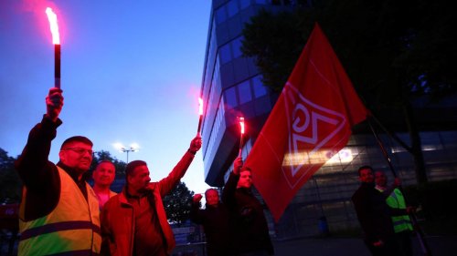 Arbeitskampf : Erstmals streiken Beschäftigte in Kölner Ford-Werk