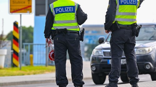Geflüchtete: Frankfurter OB hält aktuelle Grenzkontrollen für angemessen