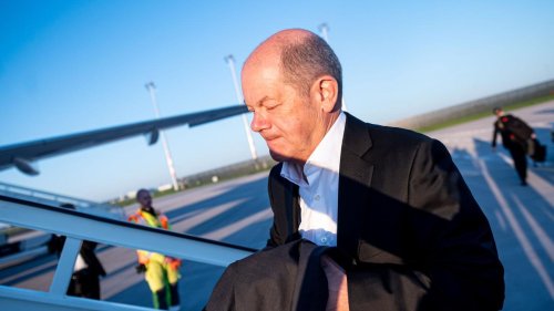 Beisetzung des Papstes: Scholz spricht am Rande der Papst-Trauerfeier mit Trump