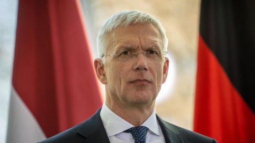Regierung: Lettlands Außenminister tritt wegen Flugaffäre zurück