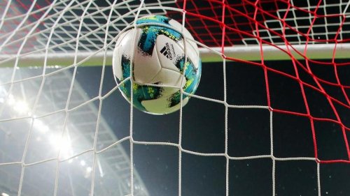 Fußball: Saabrücken erobert in der 3. Liga Aufstiegsplatz