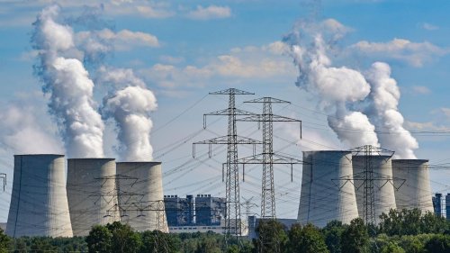Energieversorgung: Block des Kohlekraftwerks Jänschwalde zurück am Stromnetz