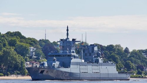 Verteidigung: Bundeswehr nimmt Fregatte "Rheinland-Pfalz" ab