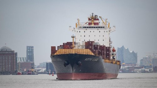 Warnstreik: Hafen Hamburg nach Warnstreik wieder erreichbar