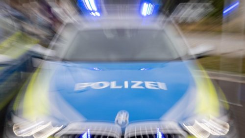 Verkehr: Verfolgung: Polizei stellt gestohlenen Sportwagen sicher