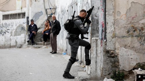 Nahostkonflikt: Israelische Polizei riegelt Haus von mutmaßlichem Attentäter ab