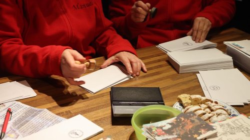 Brauchtum: Bislang 2600 Briefe bei Weihnachtspostamt eingegangen