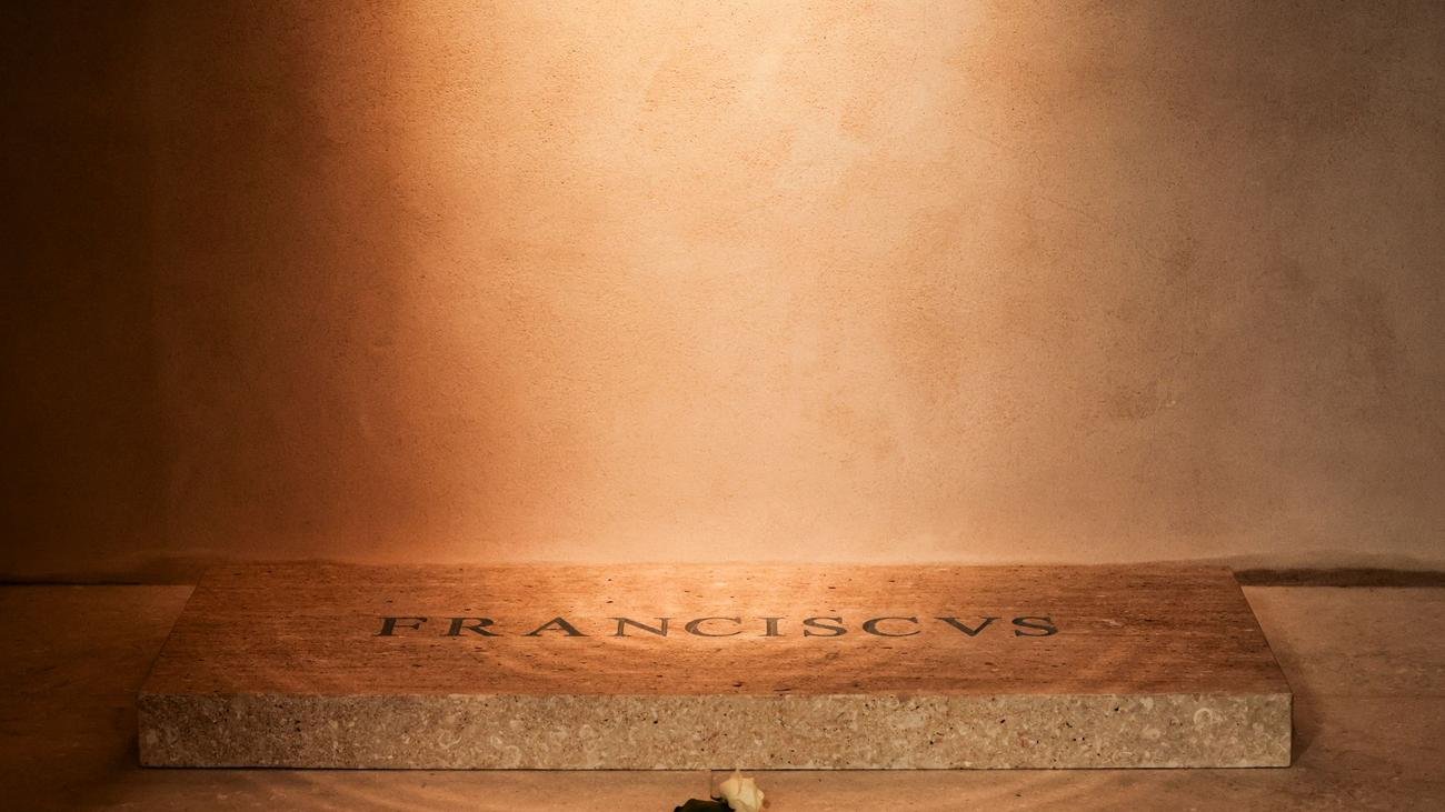 Katholische Kirche: Nach Abschied von Papst Franziskus: Konklave rückt in Fokus