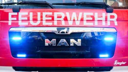Bielefeld: Chlorgasalarm in Hallenbad - Feuerwehr rückt an