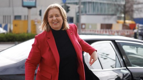Frauen im Job: Bundesarbeitsministerin will mehr Mütter in Vollzeit bringen