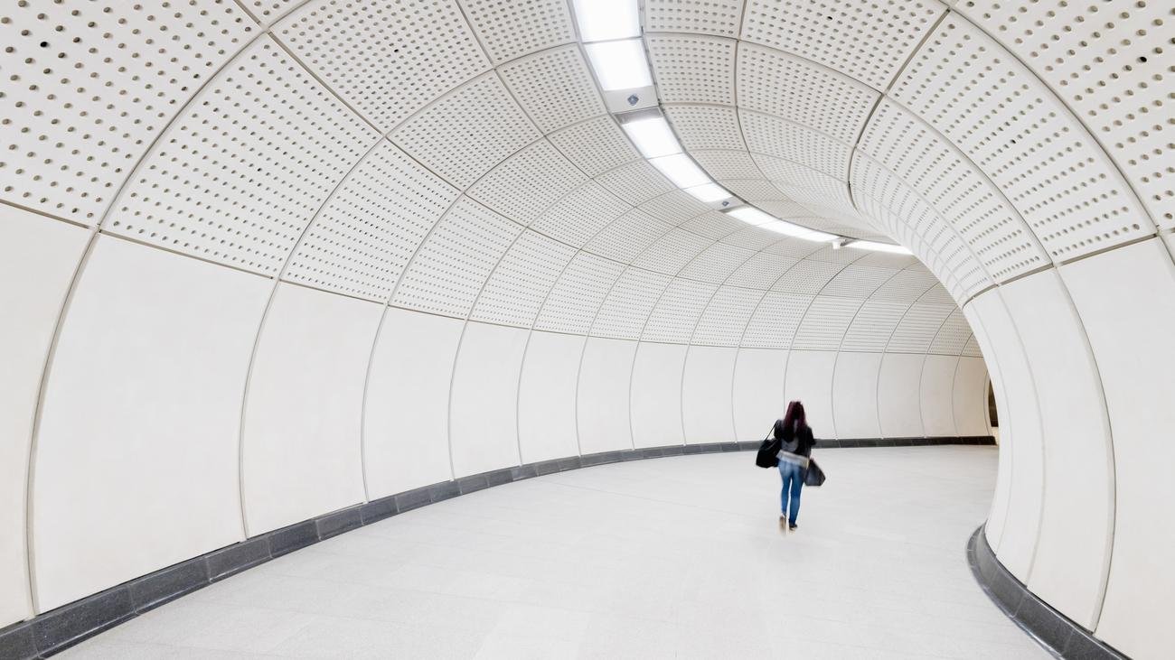 Elizabeth Line in London: Im Namen der Königin