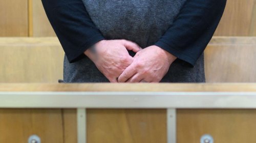 Landgericht Hannover: Mann soll Obdachlosen erstochen haben - Prozess beginnt