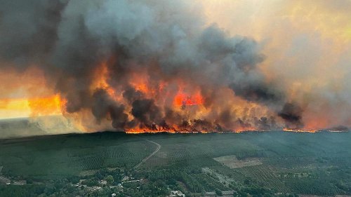 Hitzewelle: Waldbrand in Frankreich flammt wieder auf