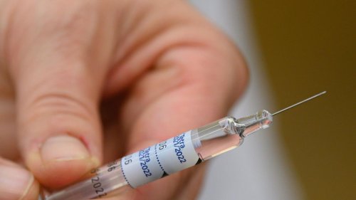 Corona: Gesundheitsminister fordern mehr Forschung zu Impfschäden