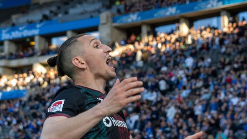 Fußball: Magdeburgs Atik: "Wollen da oben bleiben"