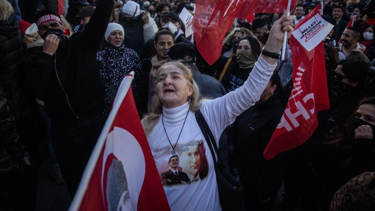 Türkei: Staatsanwaltschaft fordert Untersuchungshaft für İmamoğlu