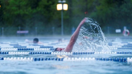 Draußen schwimmen: Freibadsaison in Hessen startet