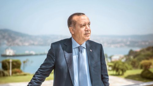 Recep Tayyip Erdoğan: "Sie sollten erst einmal nachschlagen, was das ist, ein Diktator!"