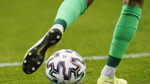 Fußball: Kaiserslautern siegt 2:0 gegen Berlin: Boyd schaut zu