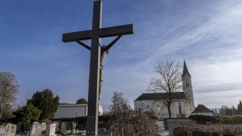 Mögliche Strafverfolgung: Münchner Missbrauchsgutachten erschüttert katholische Kirche